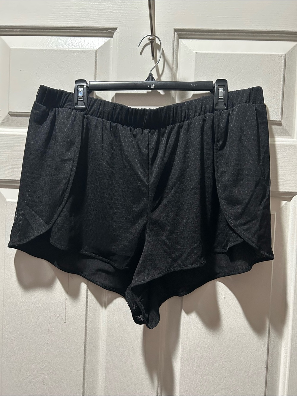 Torrid Sleep Black Tulip Hem Dotted Mesh Shorts Size 2/2X